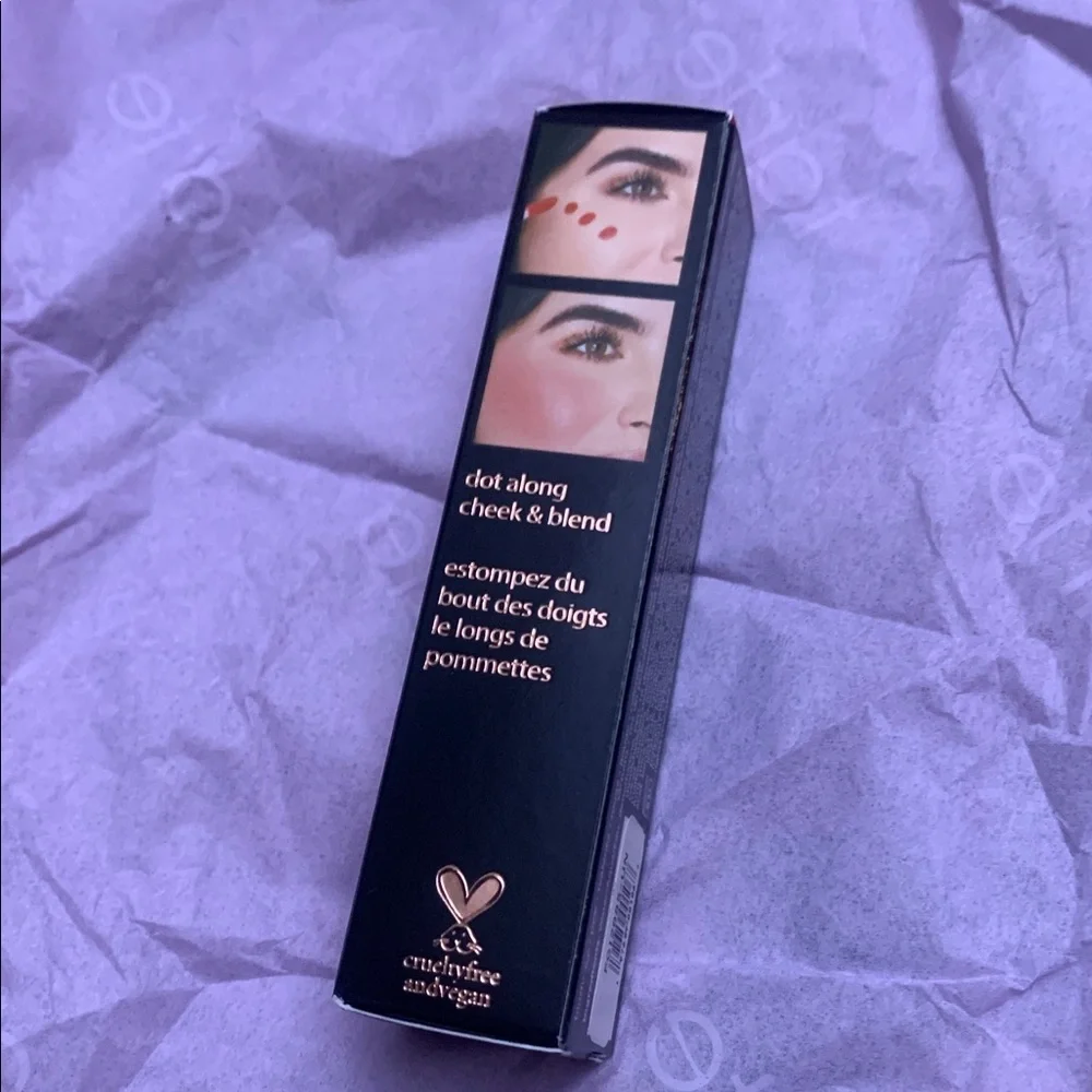 Tarte Maneater Blush & Glow Lip Gloss in Vibrant Pink strawberry